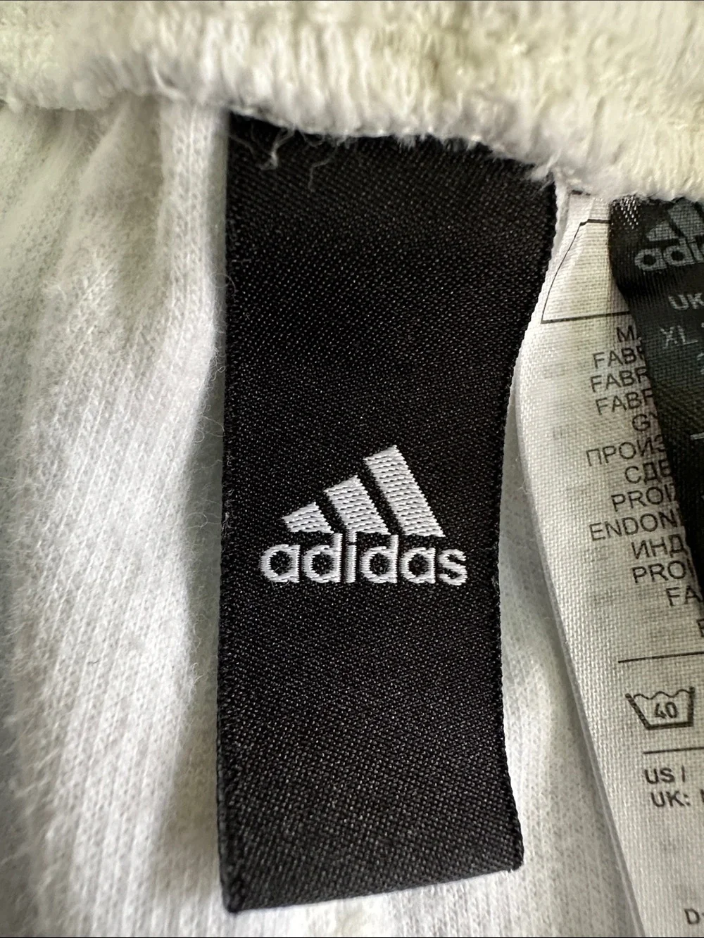 Adidas Men’s White Ribbed Sweatpants Athletic Jogger Embroidered Logo Size XL